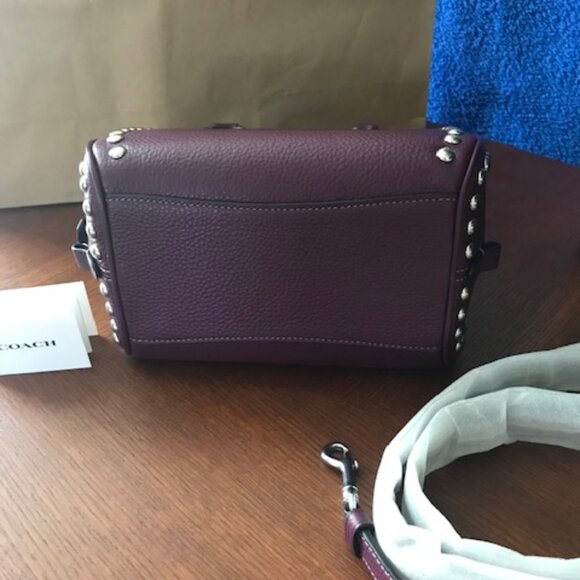 Coach Sydney Crossbody Doctor's Riveted Satchel 👜 - Picture 5 of 8